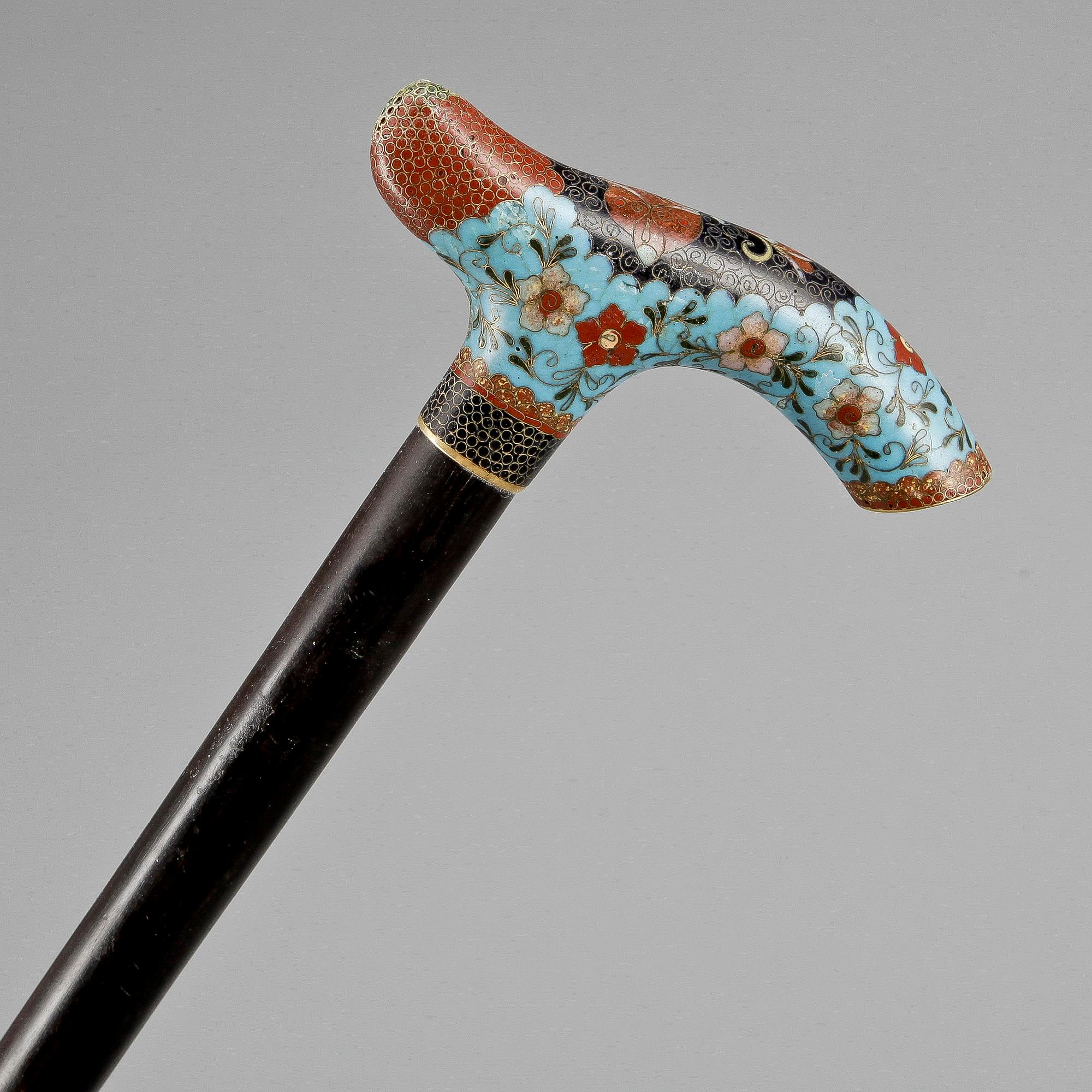 KÄPP, cloisonné och silver, 1900-talets första hälft.