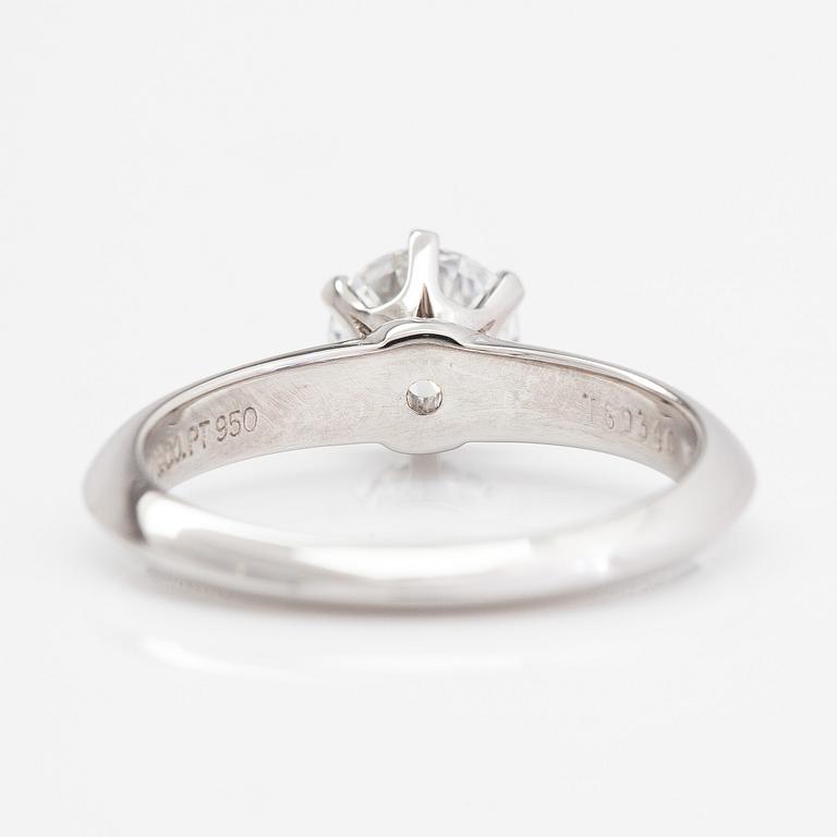 Tiffany & Co, ring, platina och diamant 0.65 ct.