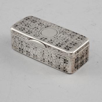 DOSA, silver, troligen Vasily Yegorovich Rukavishnikov, Moskva, omkring år 1900. Vikt 57 g.