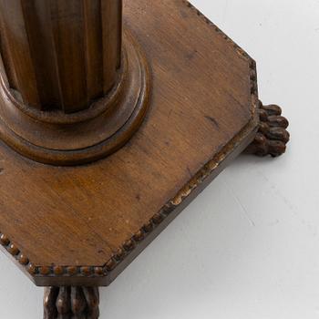 Floor lamp, 1930s-40s.