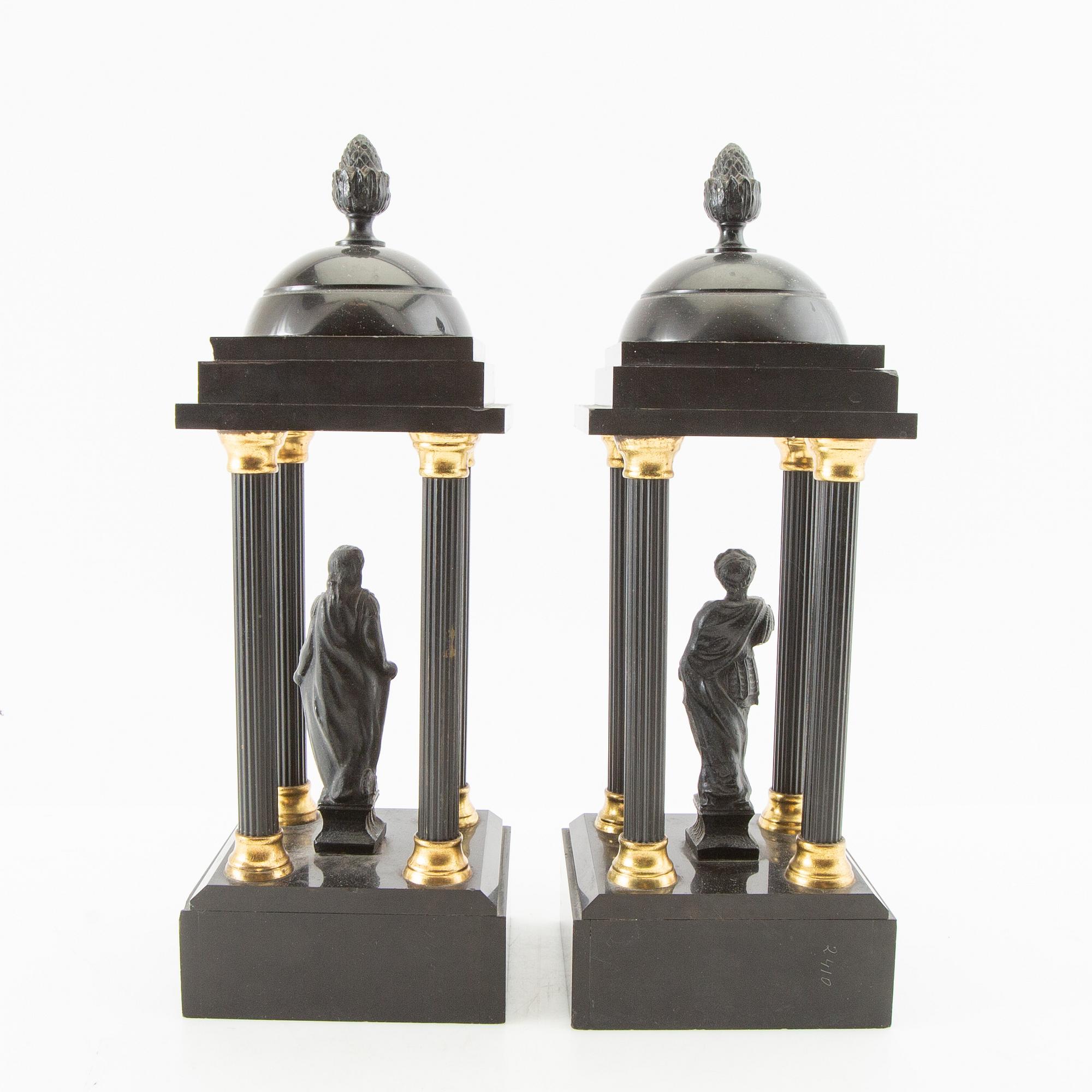 Table garniture 3 dlr early 20th century.