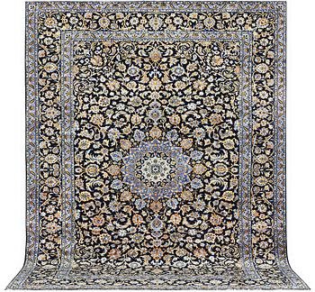 A carpet, Kashan, c. 393 x 297 cm.