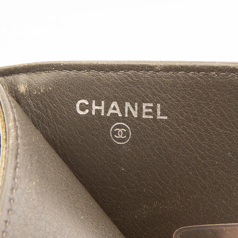 Chanel, cardholder.