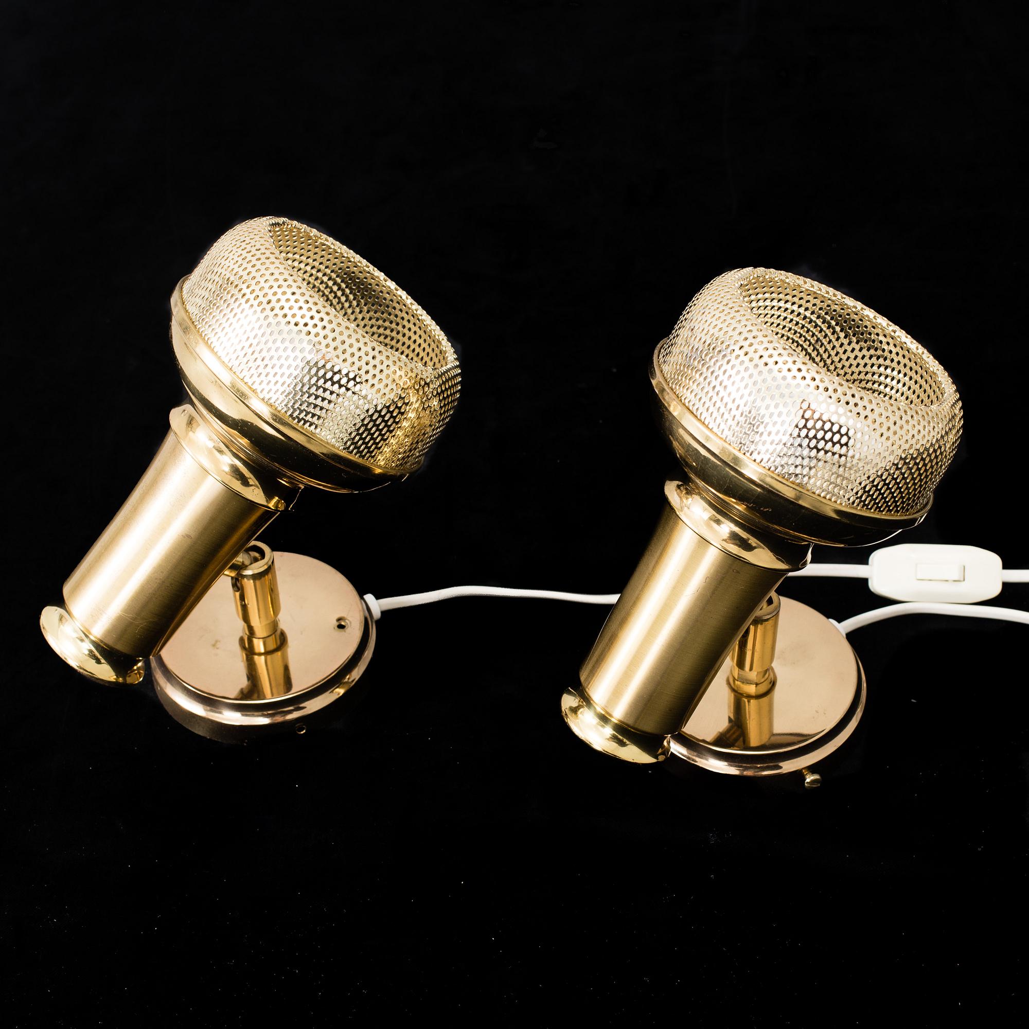 A pair of wall lights from OMI, Denmark, second half of the 20th Century.