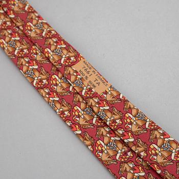 Hermès, 3 silk ties.