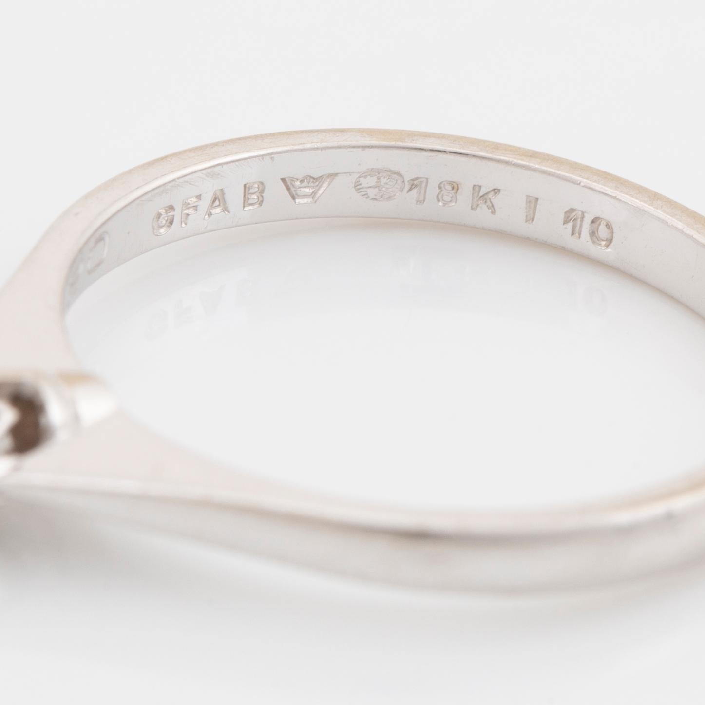 Brilliant cut diamond ring.