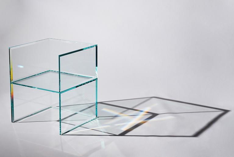 Tokujin Yoshioka, a "Prism Chair", Glas Italia, post 2013.