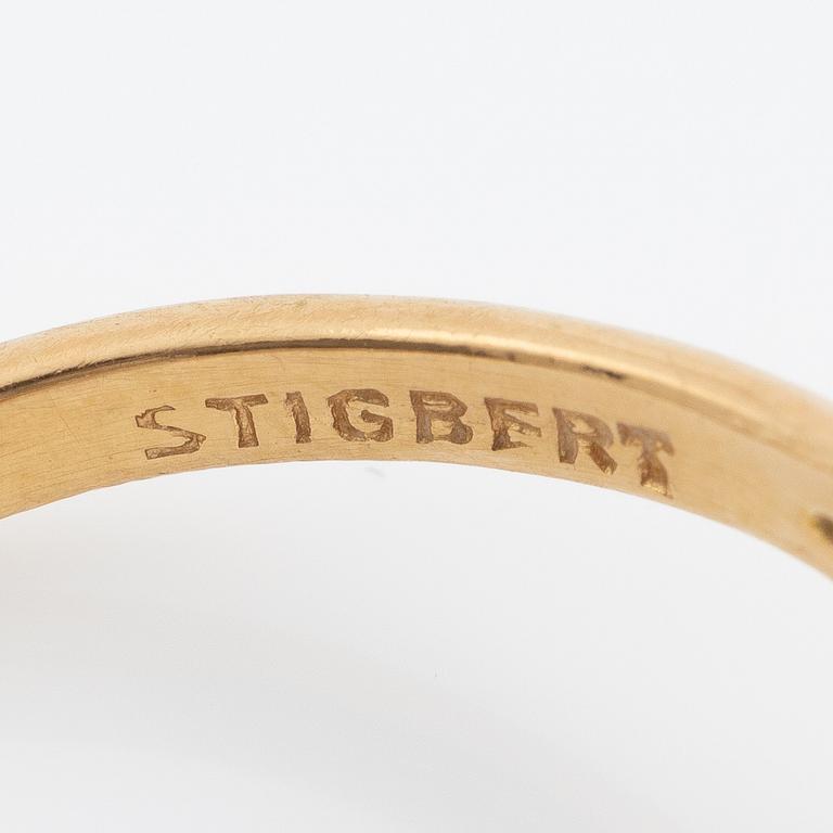 Ring, Stigbert, Engelbert 18K gold with amethyst.