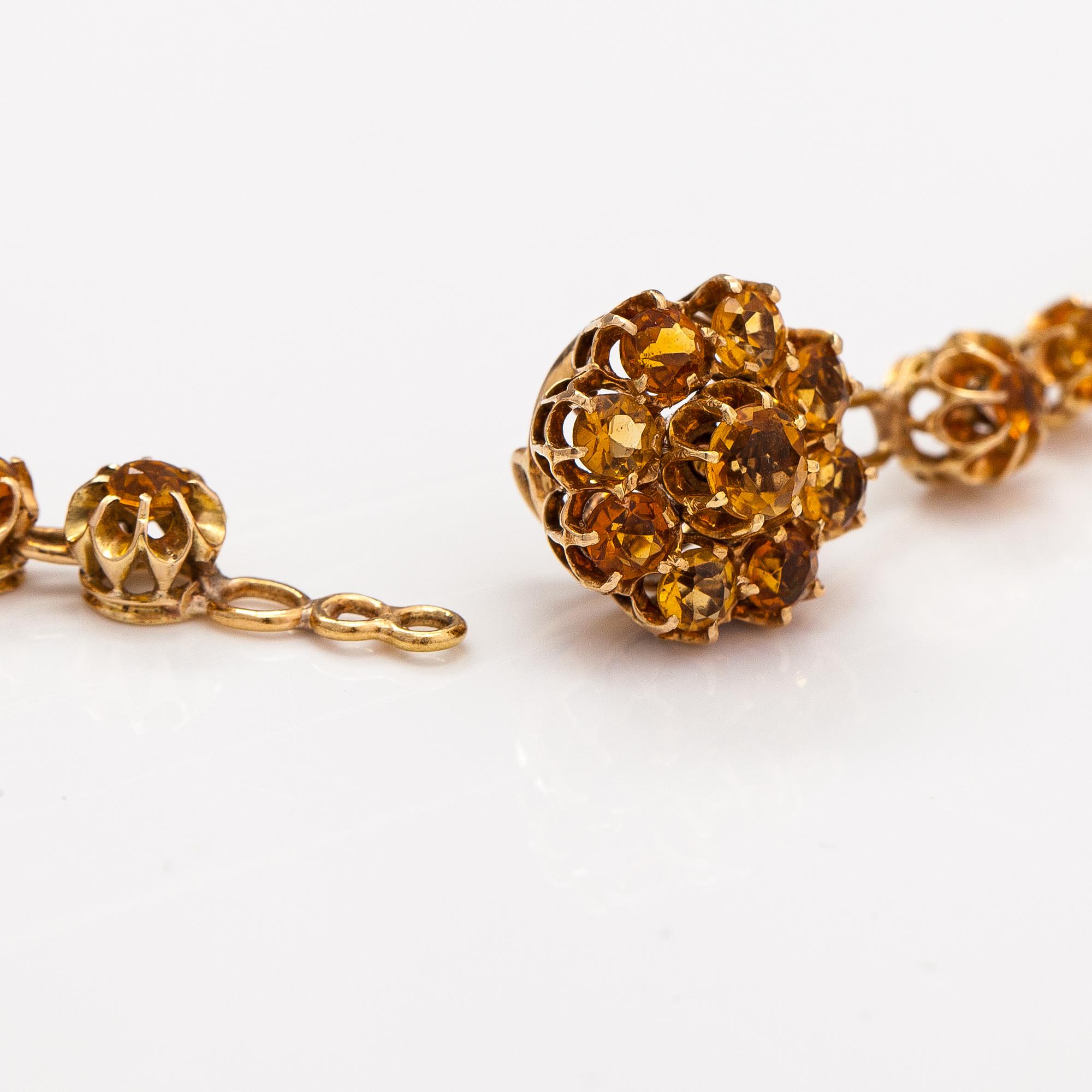 Torbjörn Tillander, A 14K gold jewellery suite with citrines. Helsinki 1981.