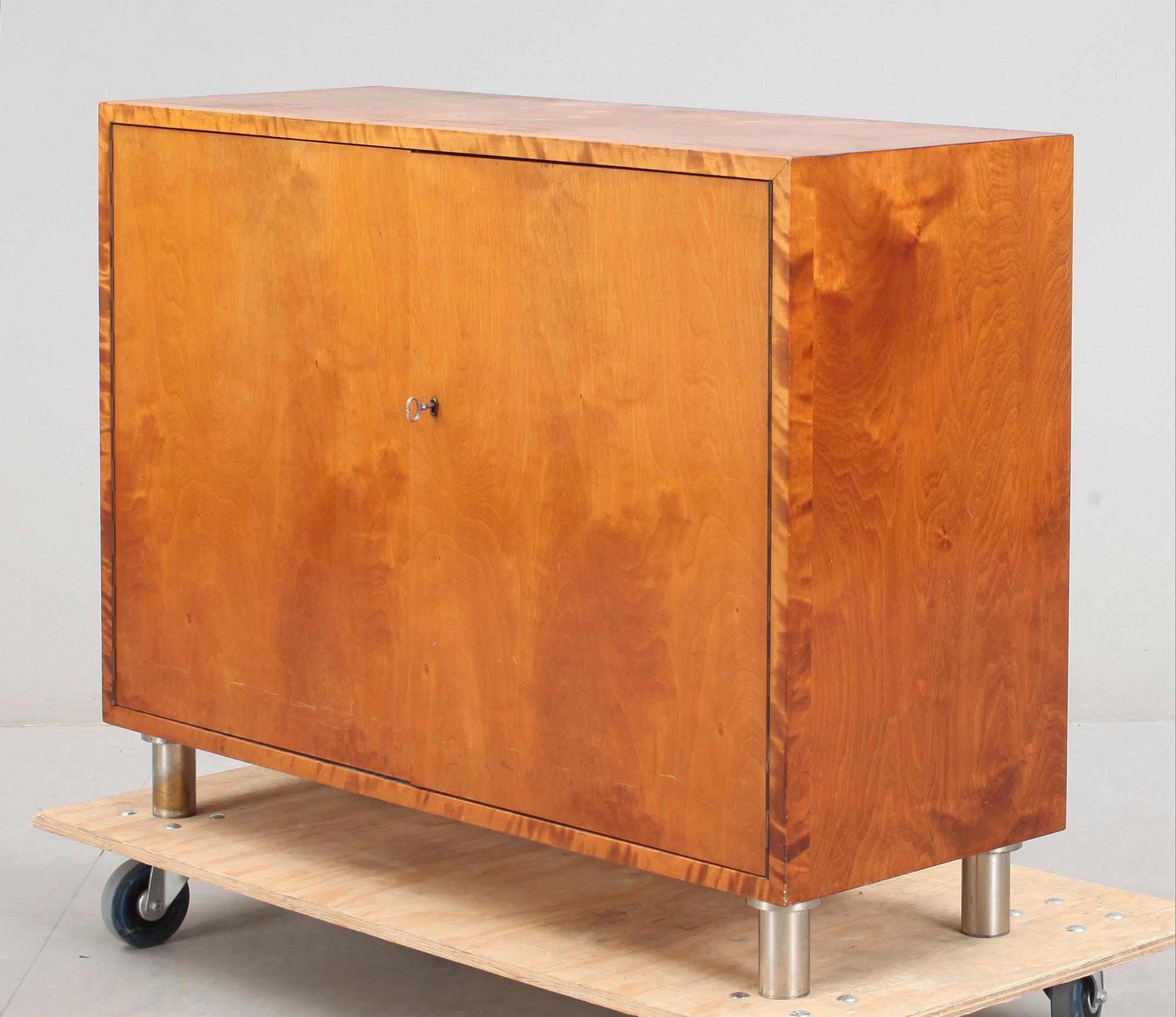 SKÅP / SIDEBOARD, funktionalism, Sverige, 1930-tal.