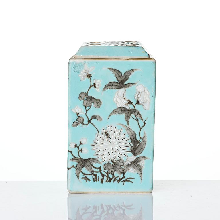 Skål med lock samt ask med lock, porslin. Qingdynastin, Guangxu (1875-1908).