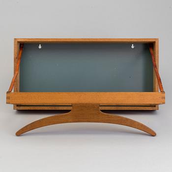 ADAM HOFF POUL ØSTERGAARD, herrbetjänt, Virum Möbelsnickeri Danmark 1900-talets andra hälft.