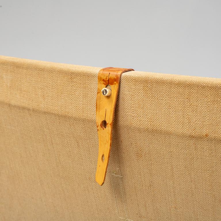 Bruno Mathsson, fåtölj, "Pernilla", Dux, 1900-talets andra hälft.