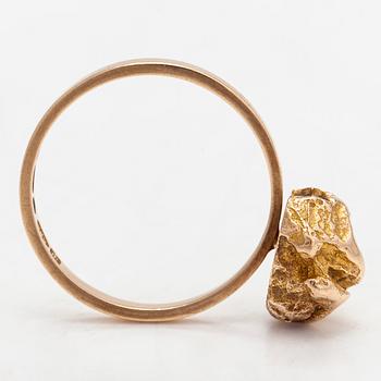 Björn Weckström,  A 14K gold ring 'Nugget' for Lapponia 1969.
