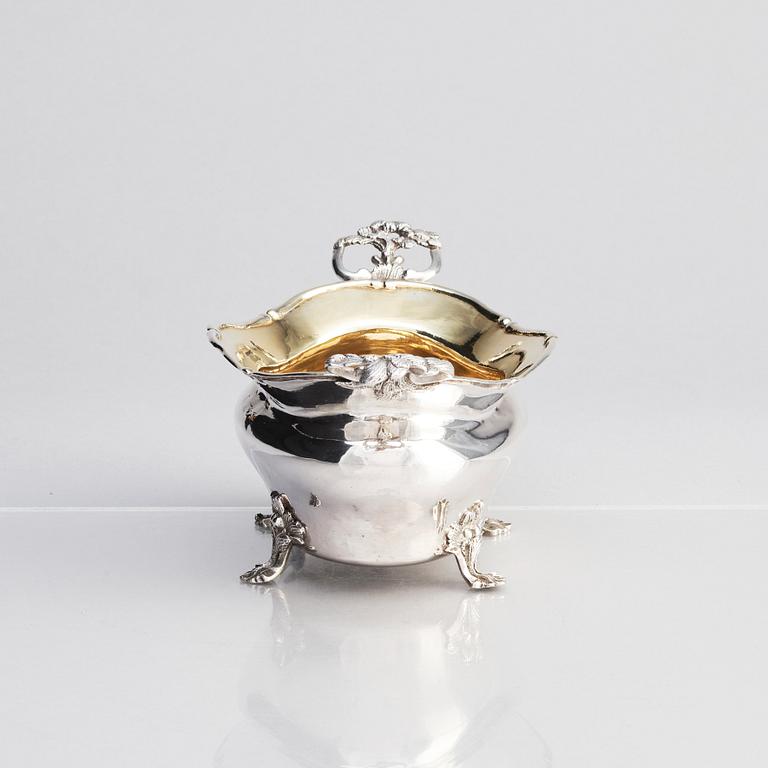 A Swedish 18th century parcel-gilt silver bowl, mark of Johan Fagerberg, Karlskrona 1775.