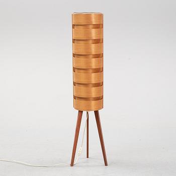Hans-Agne Jakobsson, a pine and teak floor light from Ellysett.
