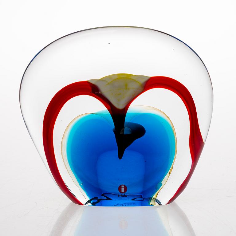 OIVA TOIKKA, A glass sculpture 'Lolli' signed O. Toikka Nuutajärvi 2005.