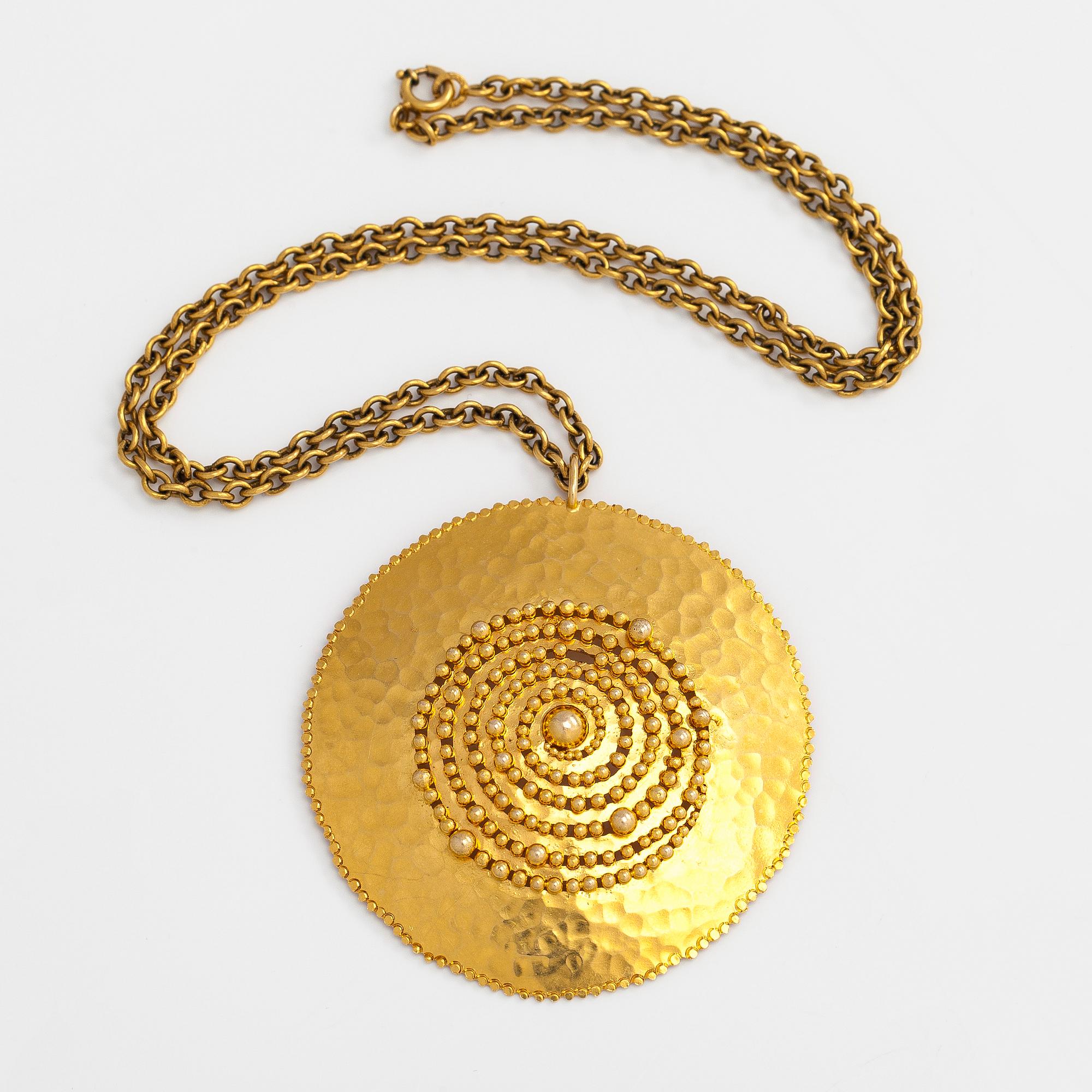 Tapio Wirkkala, "Viikinkiriipus", 14K kultaa, Westerback, Helsinki 1971.