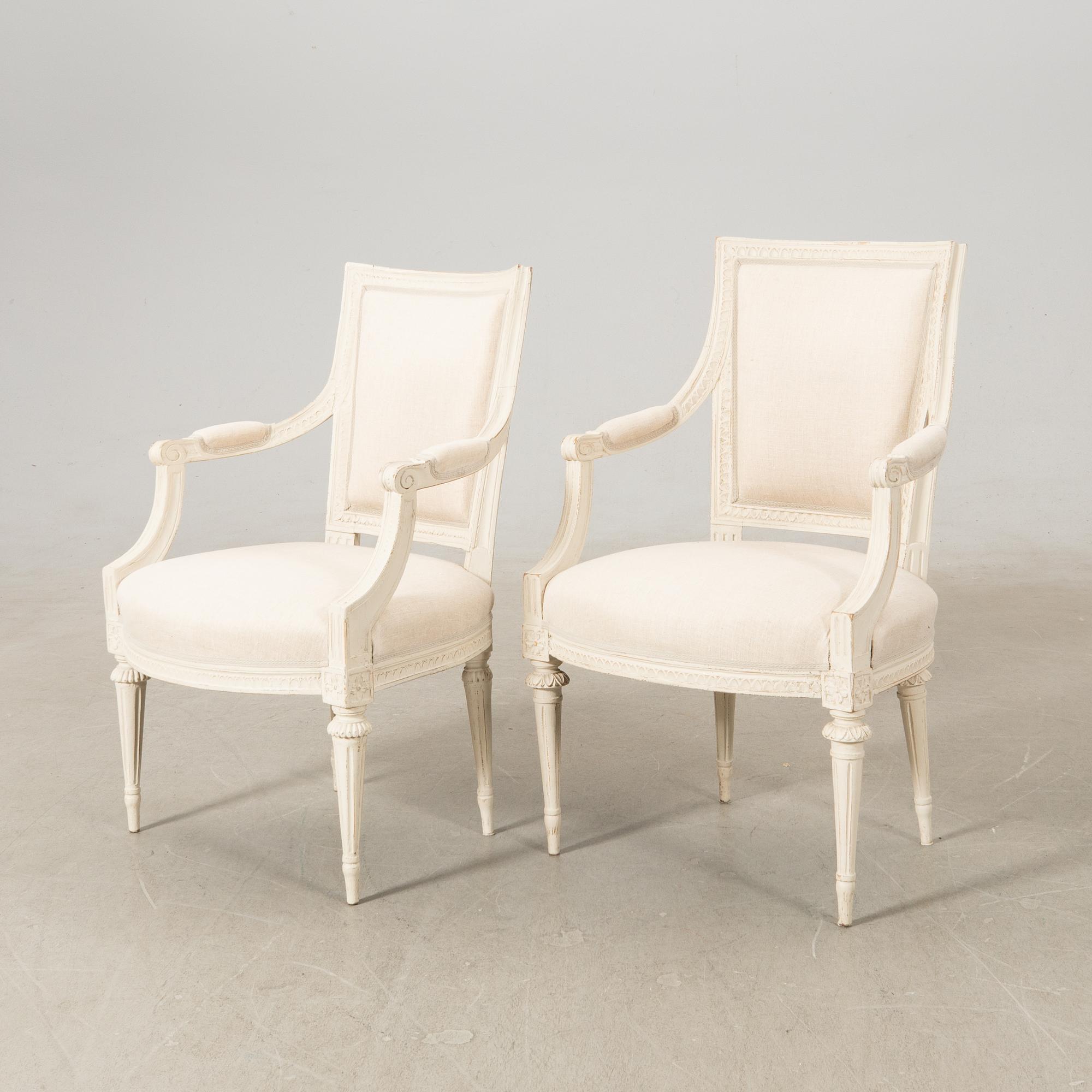 Armchairs, ett pair, late Gustavian Stockholm work, early 19th century.