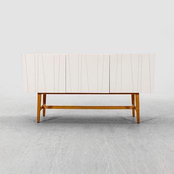 Claesson Koivisto Rune, sideboard "Vass" för Asplund 2000-tal.