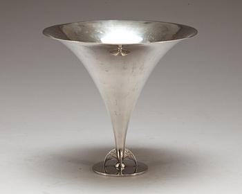 SKÅL, silver, Wiwen Nilsson för Anders Nilsson, Lund, 1923. Vikt ca 590 g.