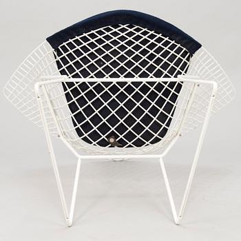 A Harry Bertoia "Diamond Chair".