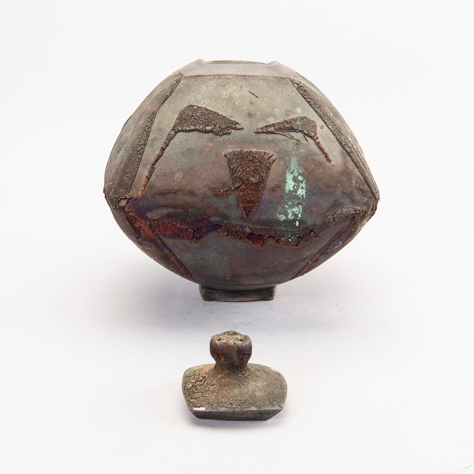 Steen Kepp, lockurna/skulptur signerad.