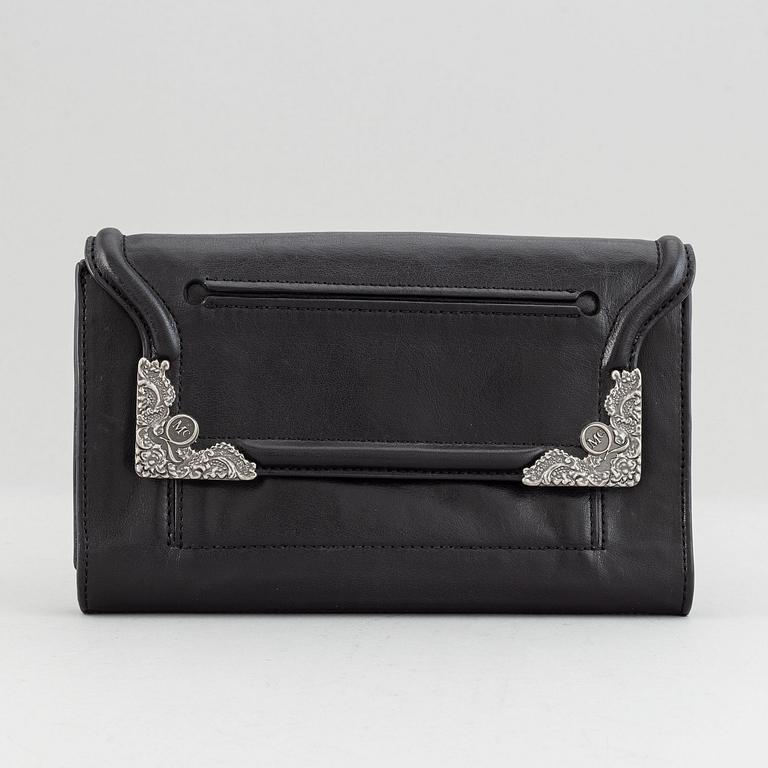 Alexander McQueen, clutch.