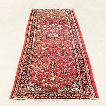 Carpet Oriental semi-antique gallery approx. 300x81 cm.