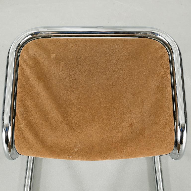 A "Balans Active Jr"  stool, designed by Svein Gusrud for Håga, model designed 1979.