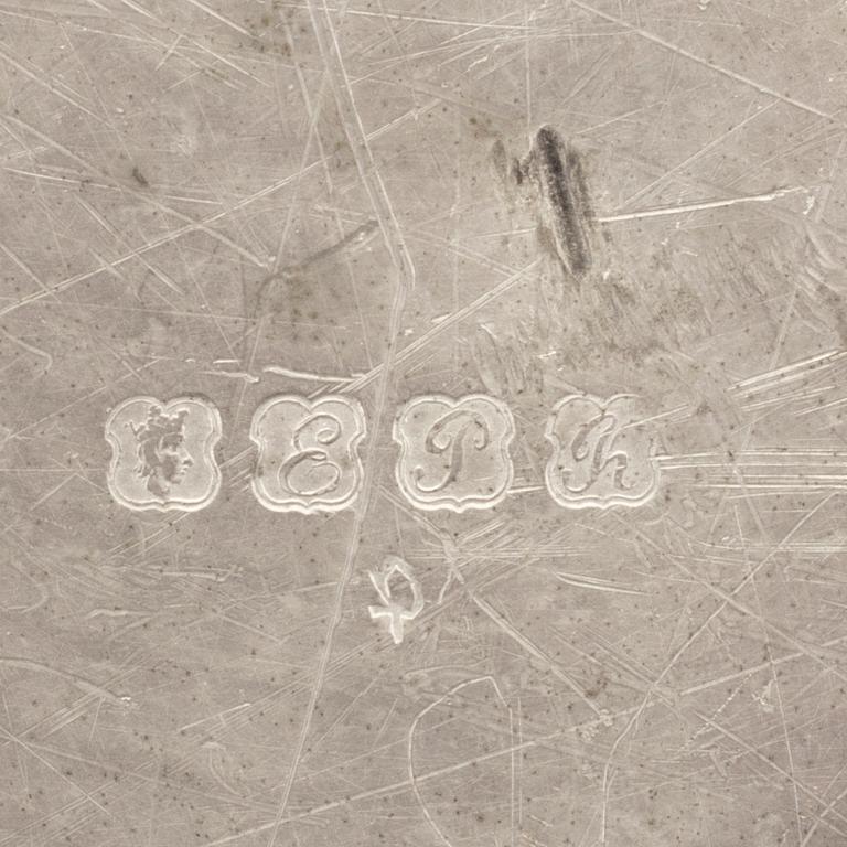 ERIC PETTERSSON KRIETZ (mästare i Stockholm 1753-95/1805)  fat tenn Stockholm 1774 fyrstämplat.