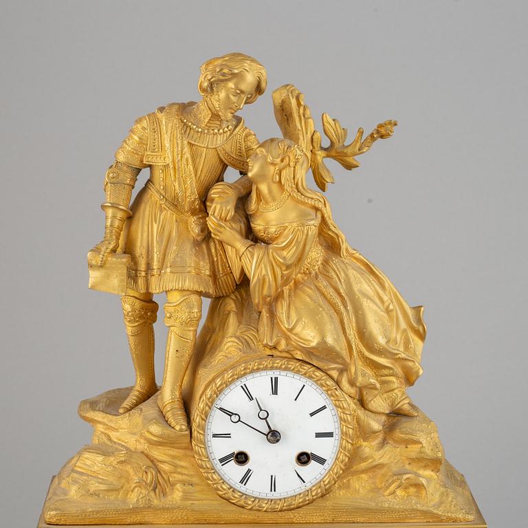 A French gilt bronze mantel clock, second half of the 19th century.