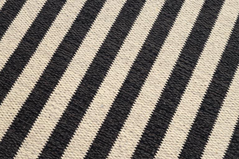 Gunilla Lagerhem Ullberg, matta, "Arkad", Kasthall, ca 199 x 129 cm.