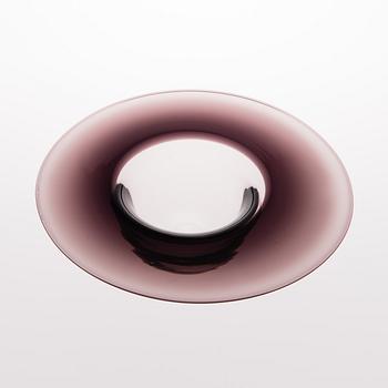 A "Cardinal's hat" glass bowl signed Timo Sarpaneva, Iittala 3810, from the late 1950s.