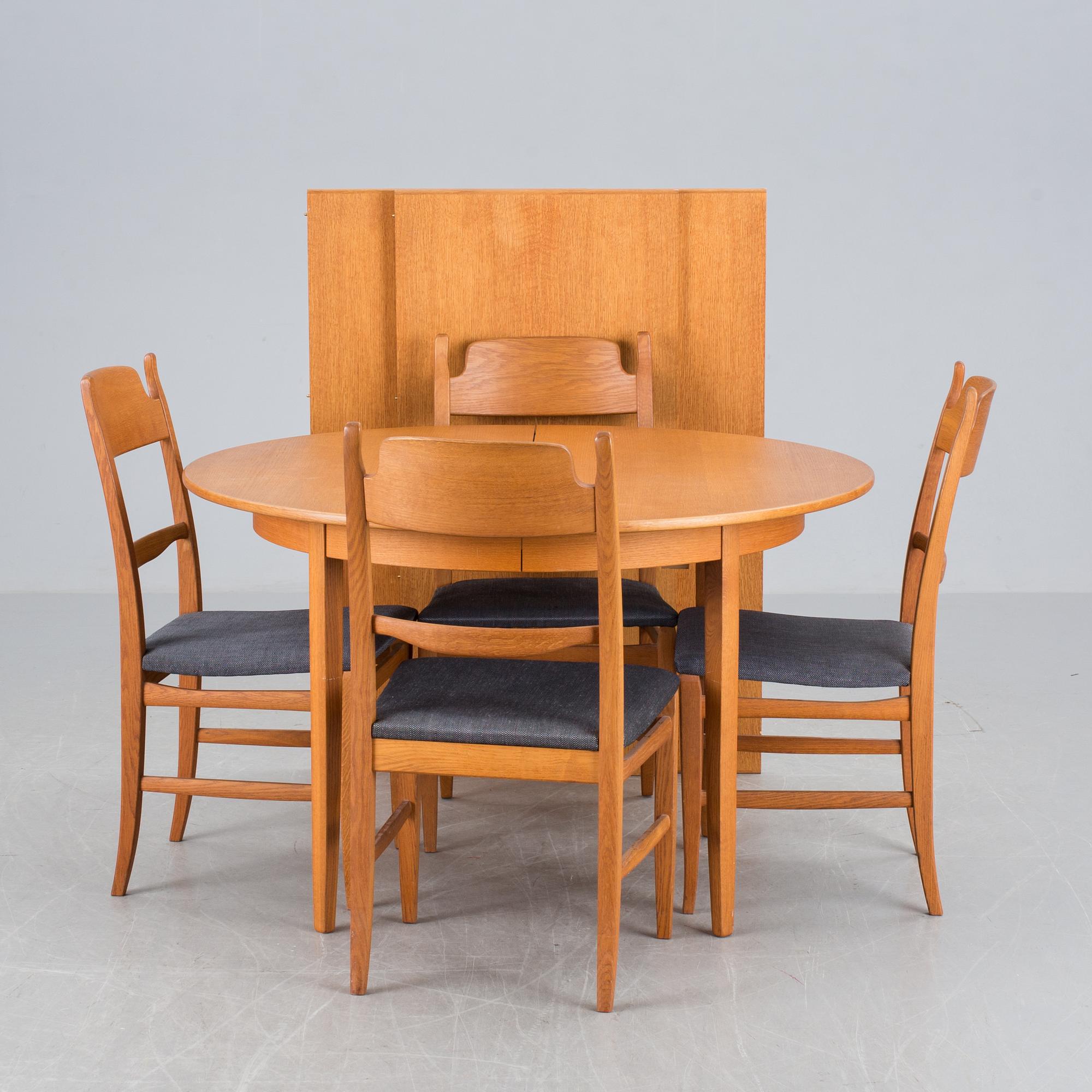 MATBORD SAMT FYRA STOLAR, "Calmare nyckel", Carl Malmsten.