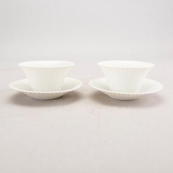 Aune Siimes, Skålar 2 st samt koppar med fat 2 st signerade Arabia 1900-talets andra hälft.