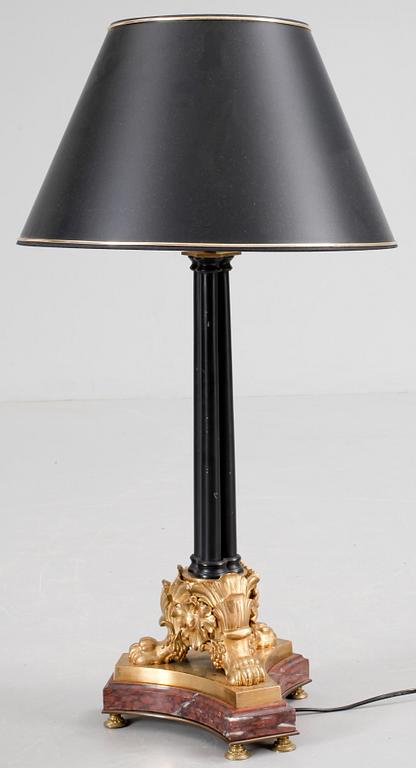 BORDSLAMPA, empirestil, 1900-tal.