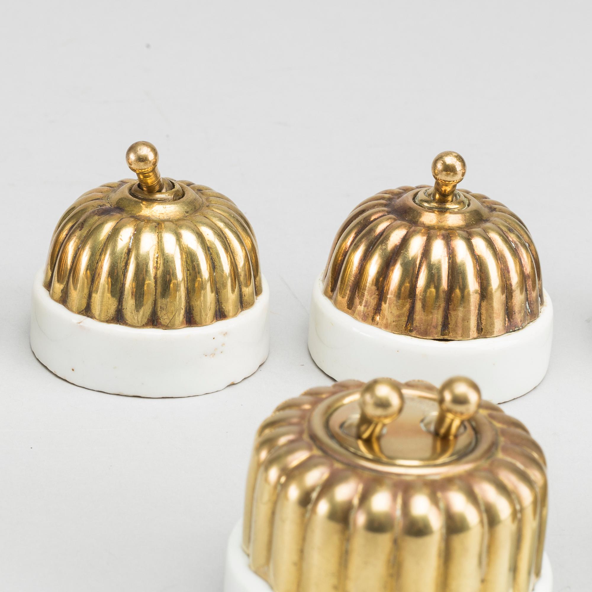 4+2+2 DANISH SWITCHES.