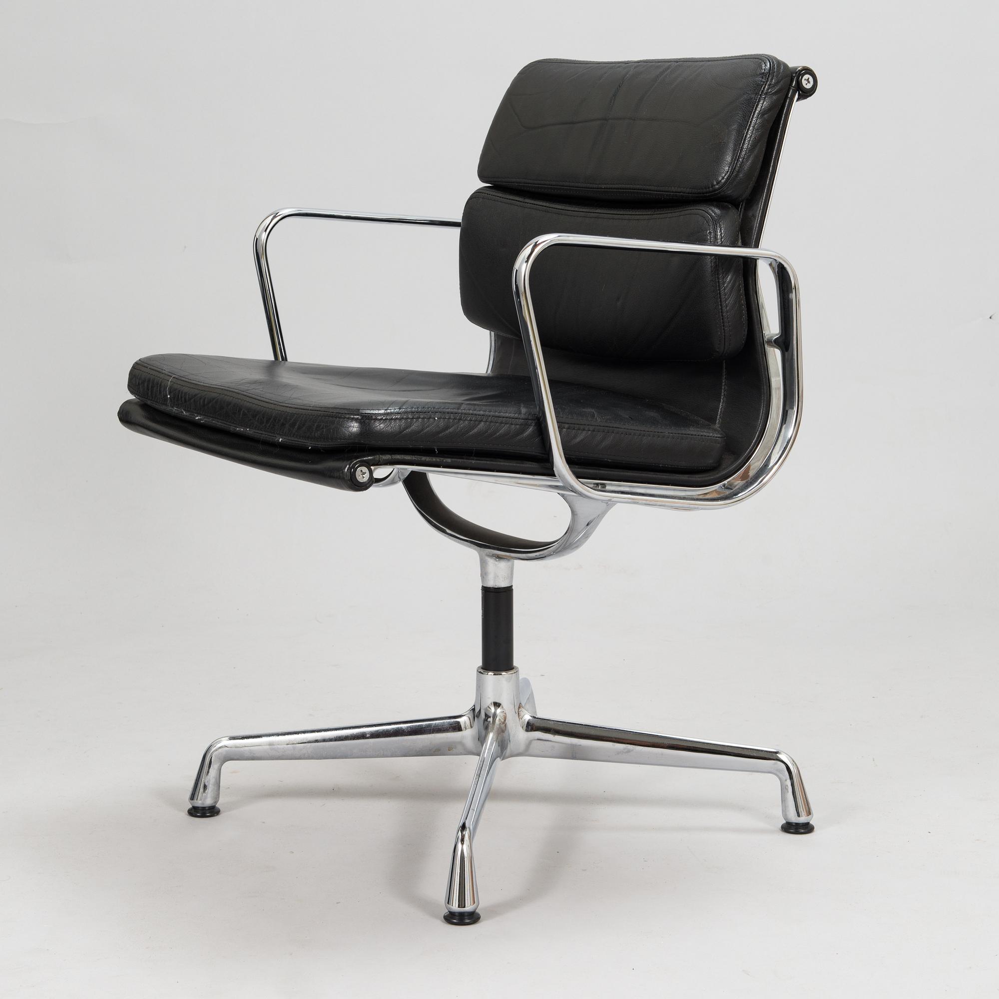CHARLES & RAY EAMES, kontorsstol, "EA 208 Soft Pad Chair", Vitra.