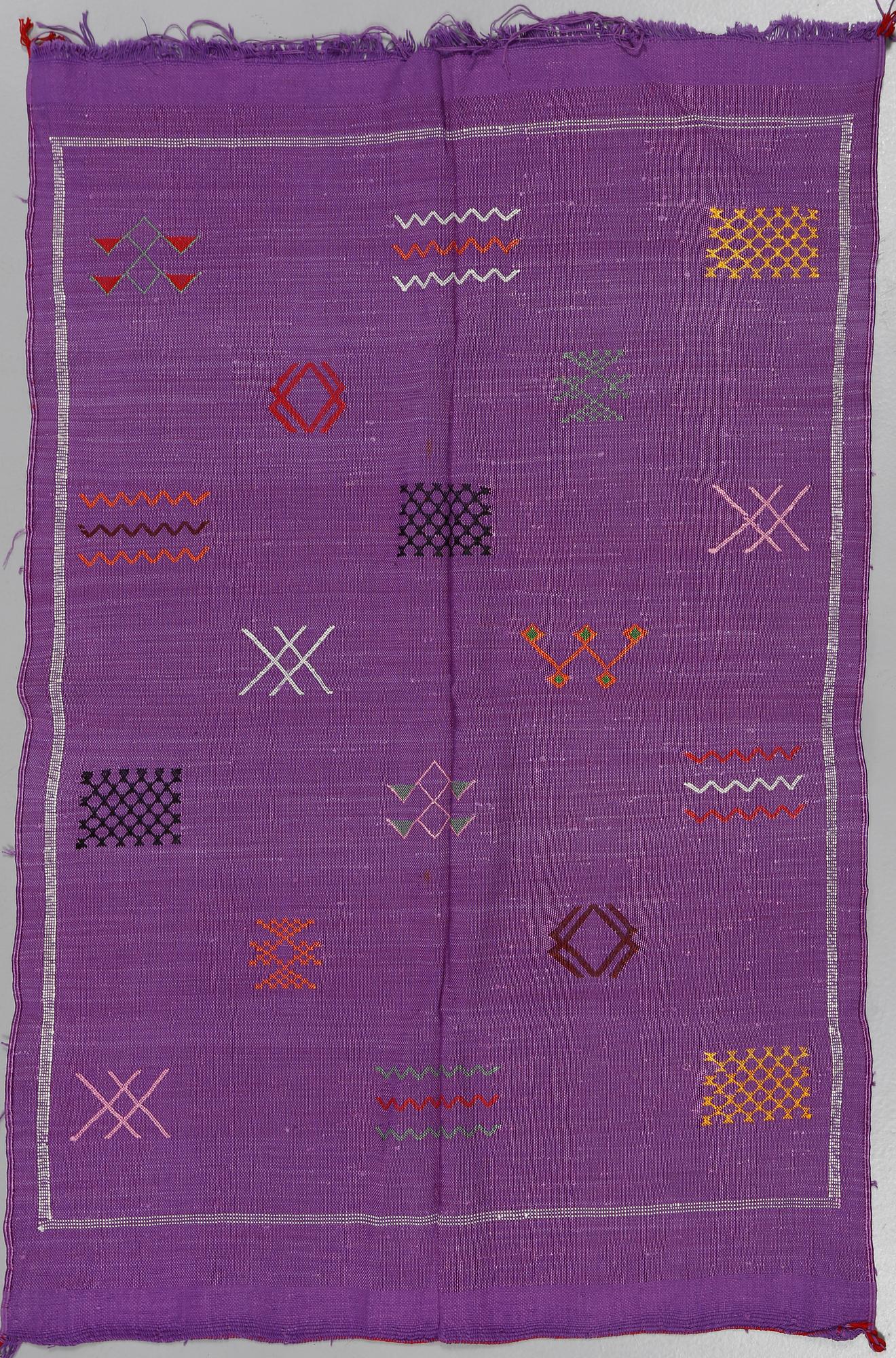 MATTA, silke, Nordafrika, sent 1900-tal, 140x95 cm.