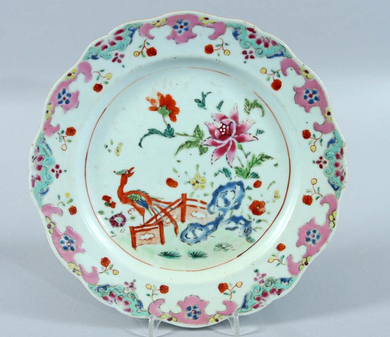 TALLRIKAR 3 div. Porslin, Kina Qianlong, 1700-tal.