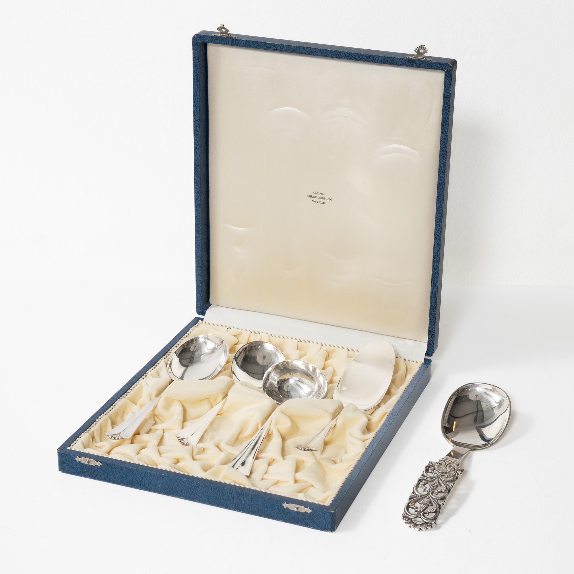 Serveringsbestick, 5 delar, silver, Norge, bl a David Andersen, Oslo, efter 1925.