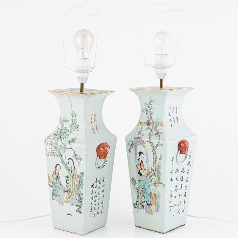 A pair of Chinese famille rose vases / table lamps, 20th century.