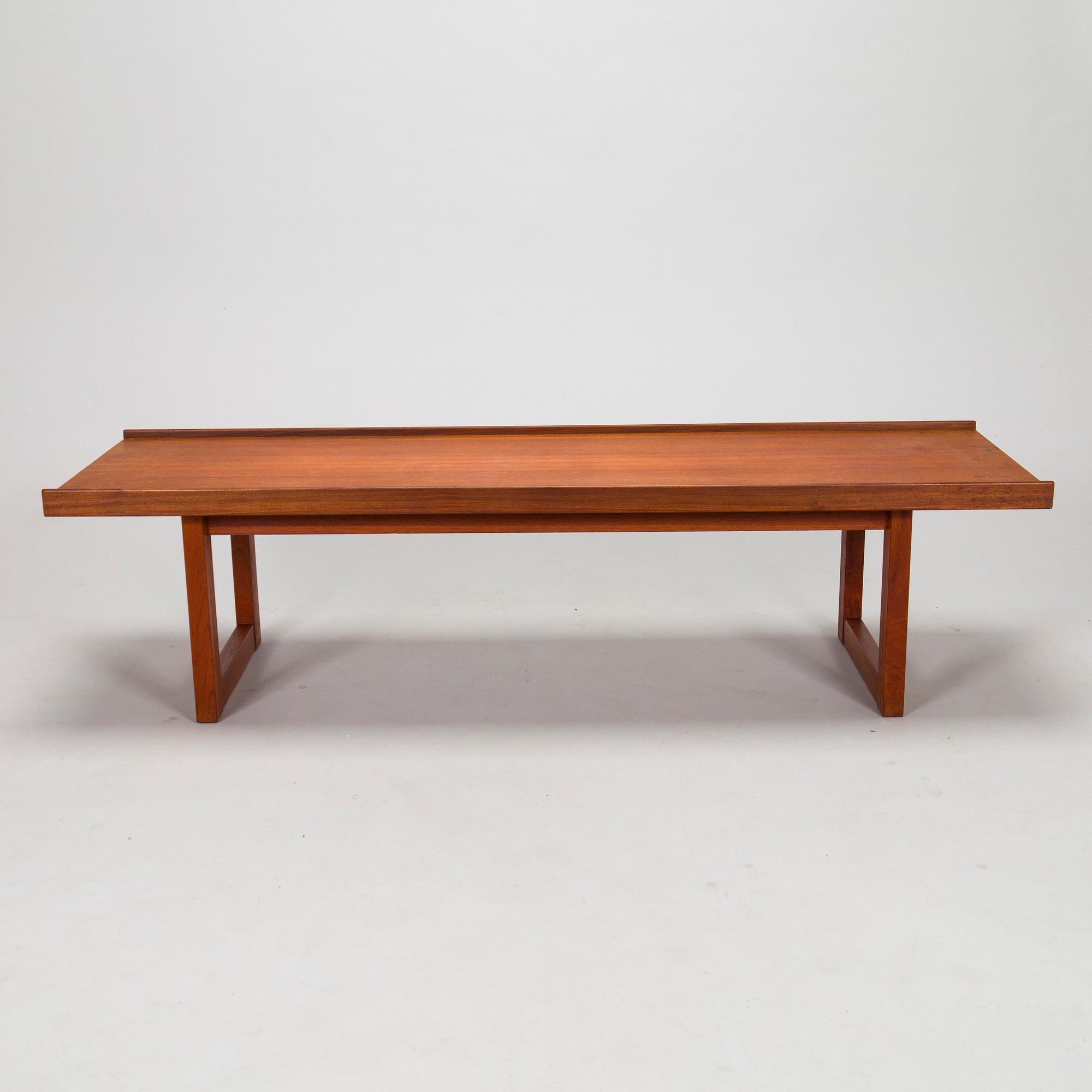 Olof Ottelin, a 1960s 'Formula' bench / coffee table for Keravan Puusepäntehdas, Stockmann, Finland.