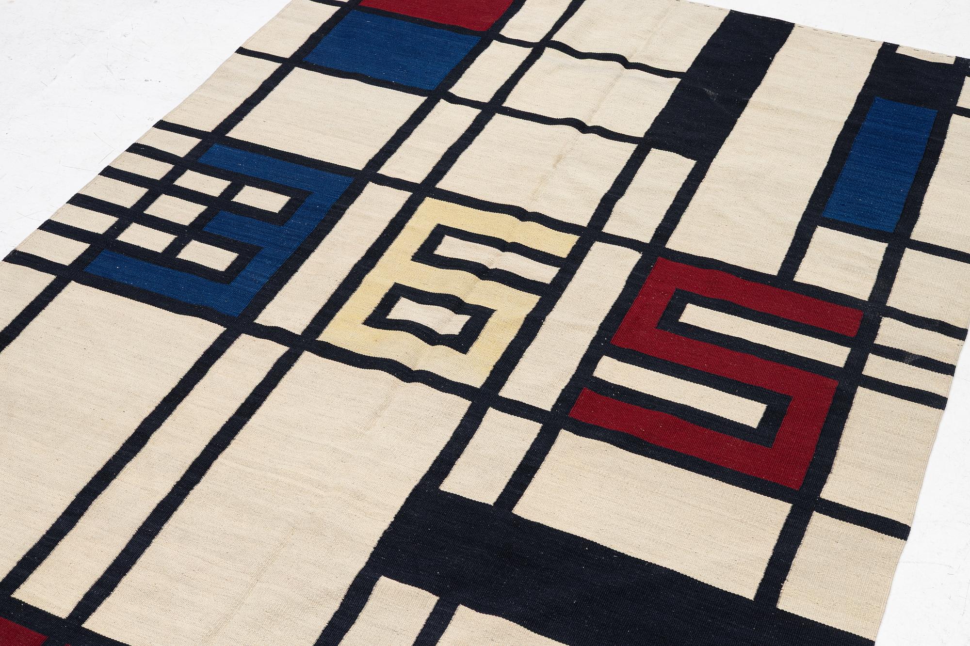 Matta, slätvävd, ca 282 x 206 cm.