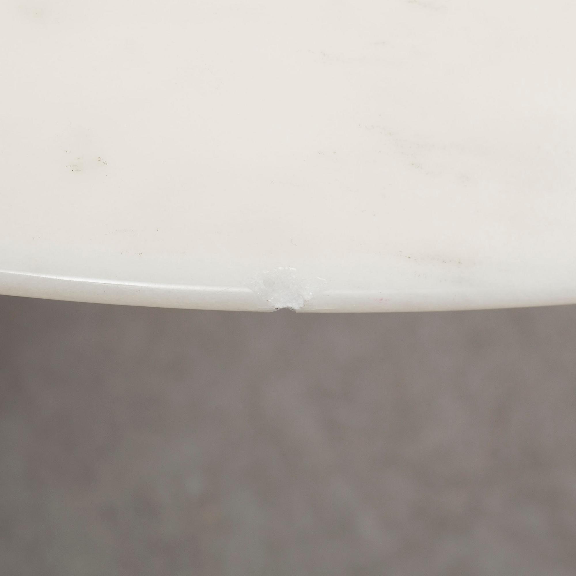 EERO SAARINEN, matbord "Tulip" Knoll International, 1900-talets senare del.