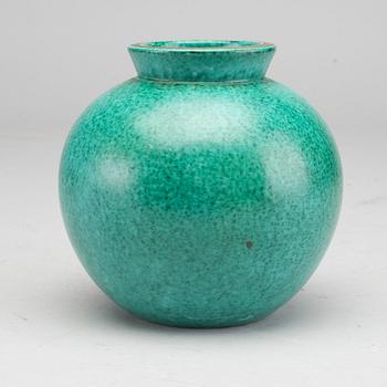 WILHELM KÅGE, stengods, vas, "Argenta", Gustavsberg.