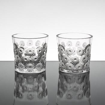 BLOMMOR OCH LJUSHÅLLARE, 2+2, glas. Lalique.