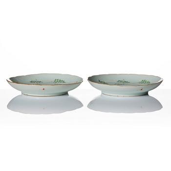 A pair of bamboo dishes, Qing dynasty, circa 1900.