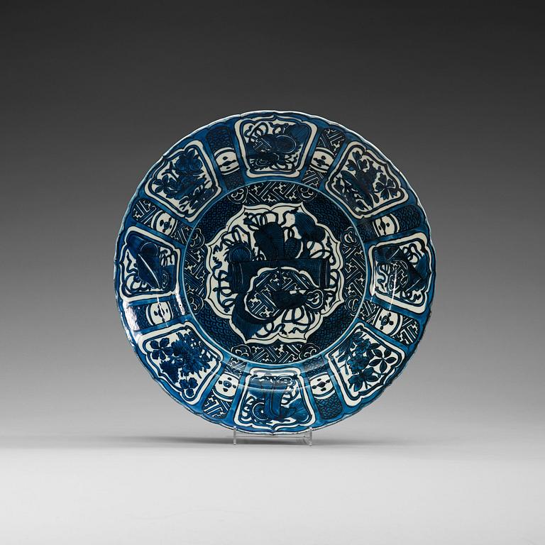 A blue and white charger, Ming dynasty, Wanli (1573-1613).